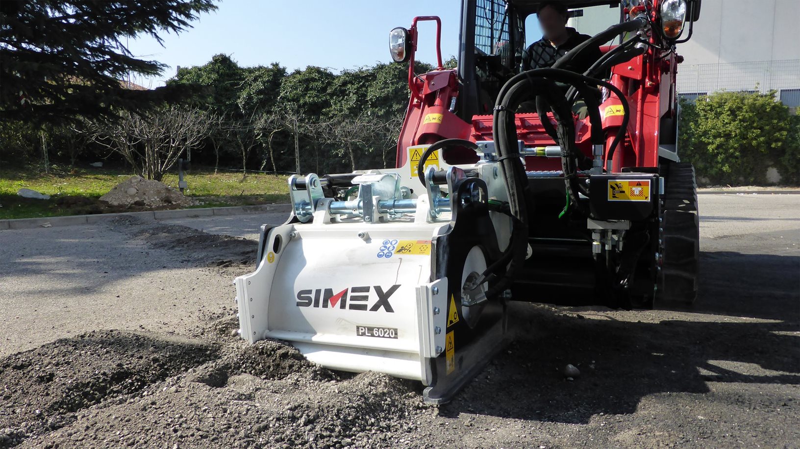 Simex PL 60.20 Straßenfräse, selbstnivellierend, bestens geeignet zum Abfräsen von unebenem Asphalt zwecks Sanierung beschädigter Oberflächen.